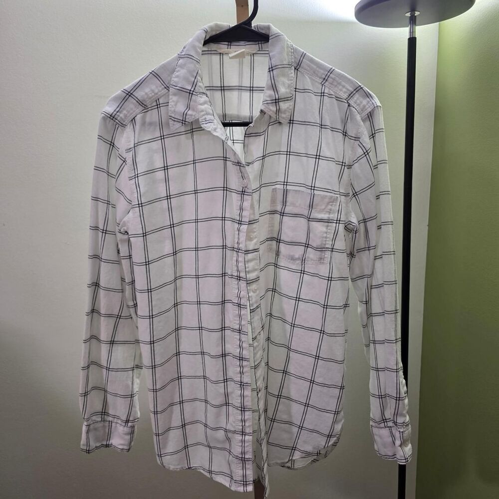 H-m Women's White and Grey Shirt
